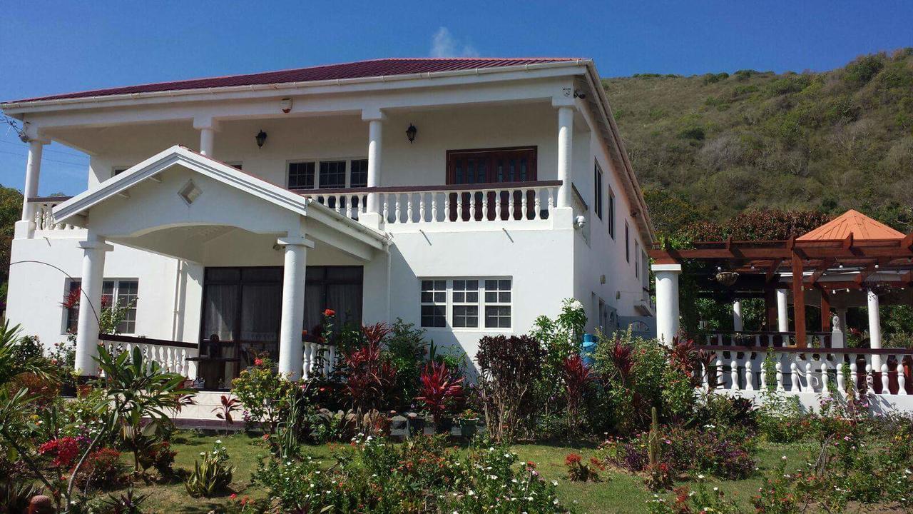 Fern Tree Bed And Breakfast Frigate Bay Exterior foto
